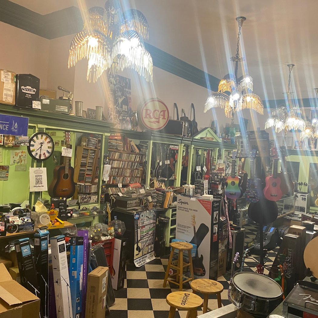 Guitar Bar 2