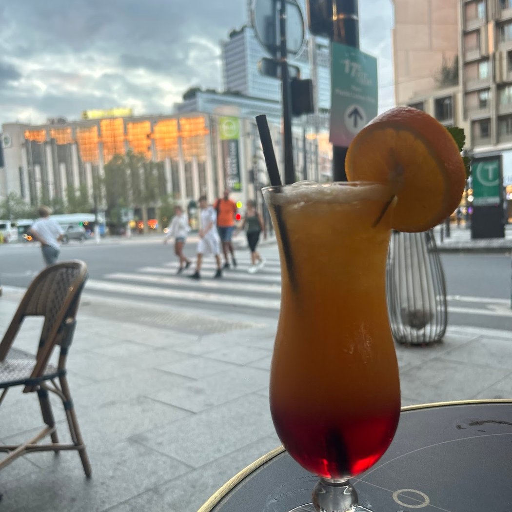 L'Industrie | Café Restaurant 1