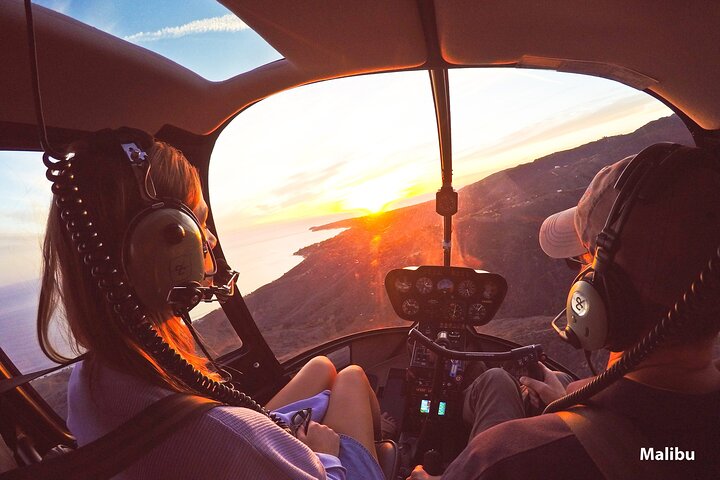 Grand Los Angeles 65-Minute Helicopter Tour