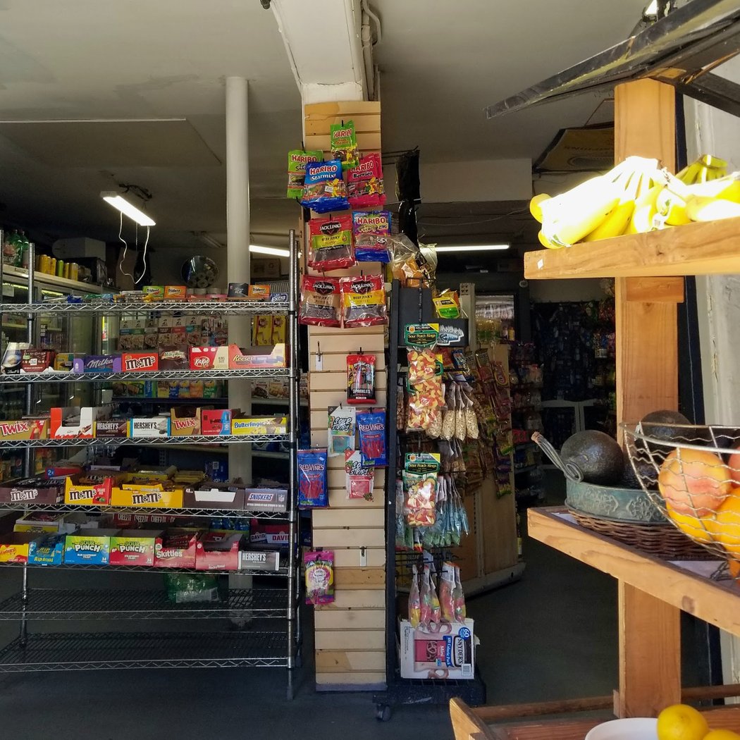 Larkin Corner Market 1