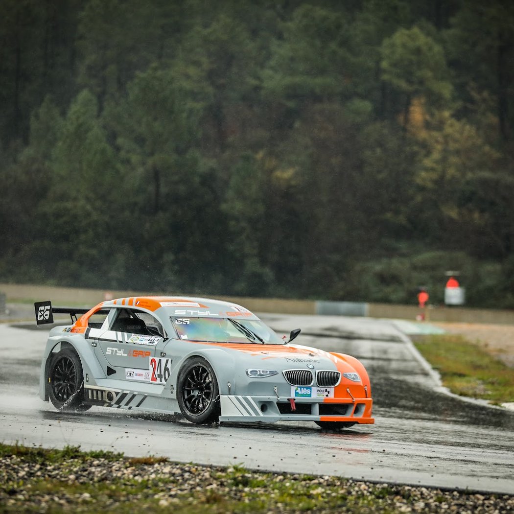 Pro Race Car 1