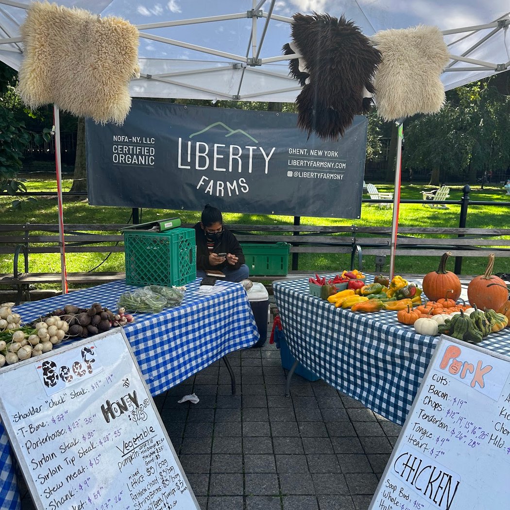 Stuyvesant Town Greenmarket 2