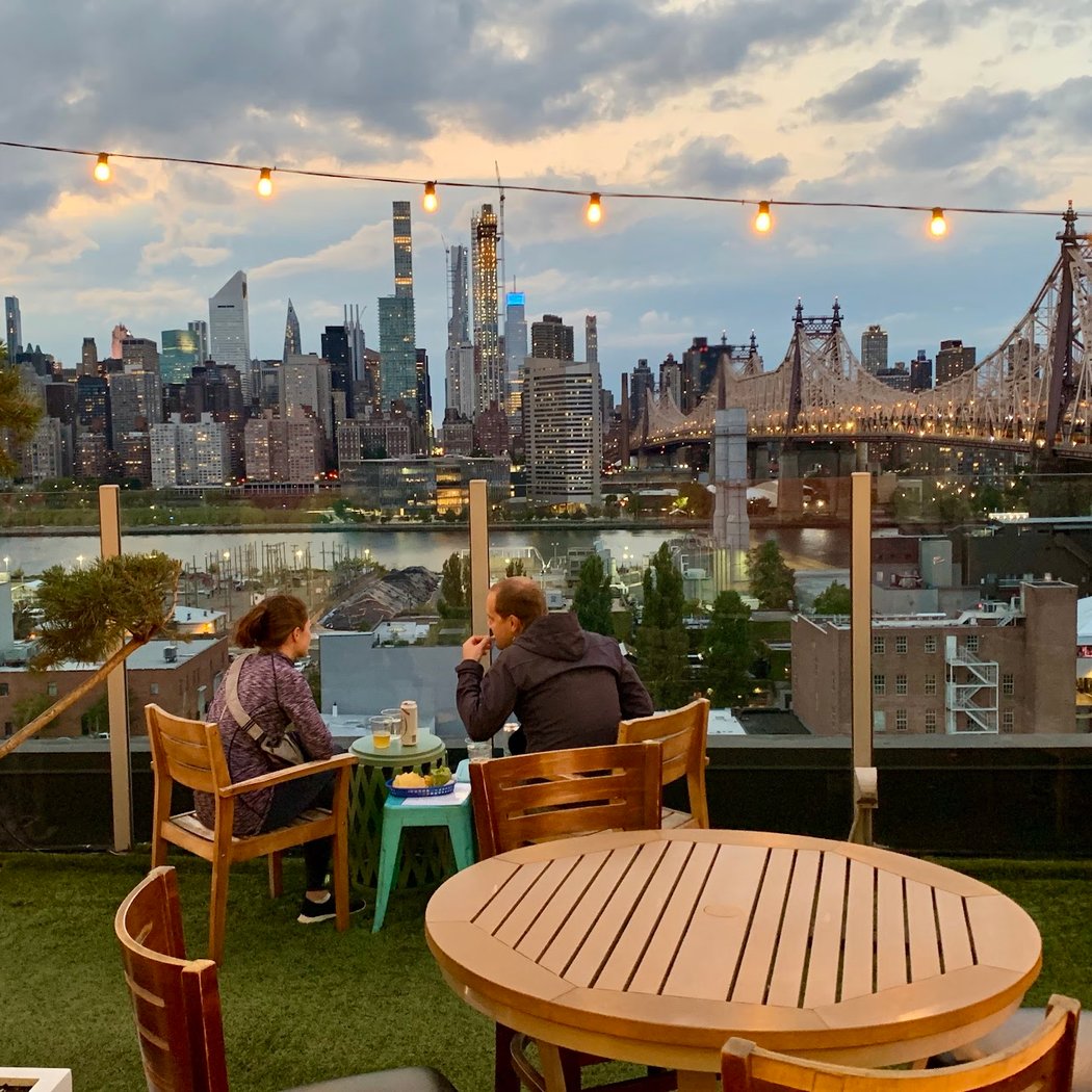 Savanna Rooftop 2