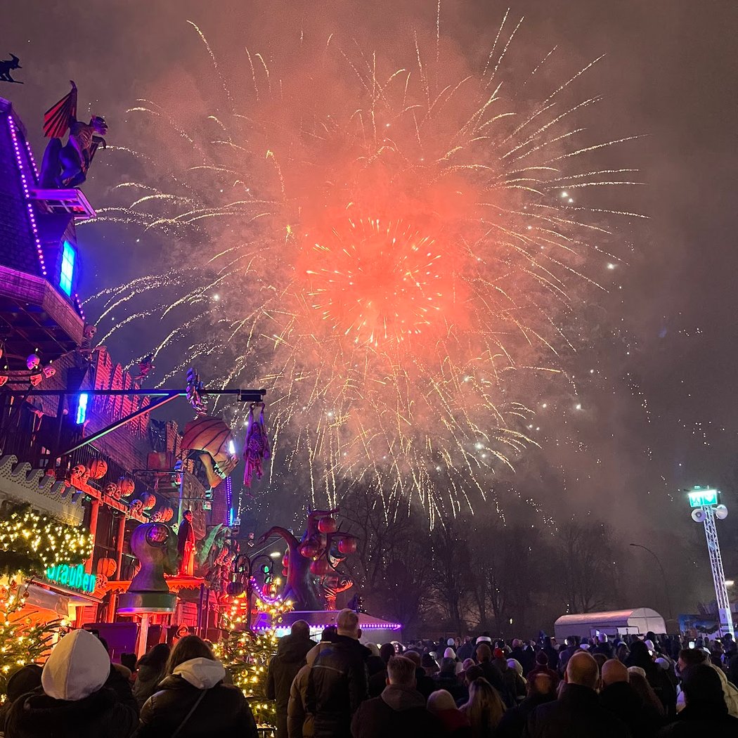 Feuerwerk 1