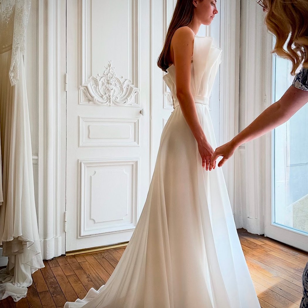 Caroline Takvorian - Créatrice de robes de mariée Paris 1