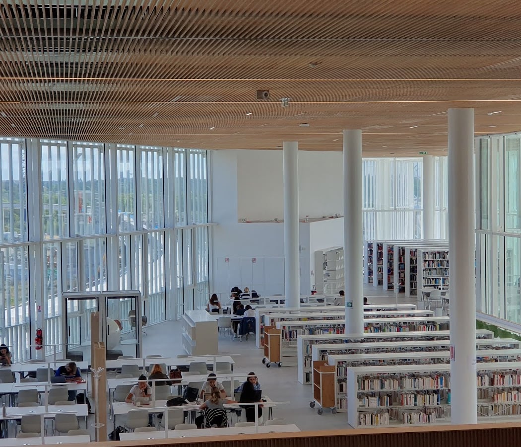 Lumen Library, Paris-Saclay University 2
