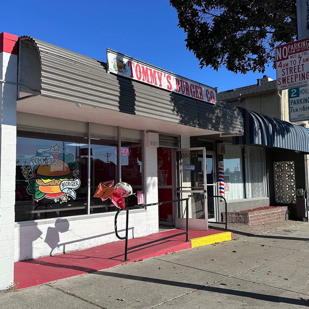 Tommys Burger Co 2