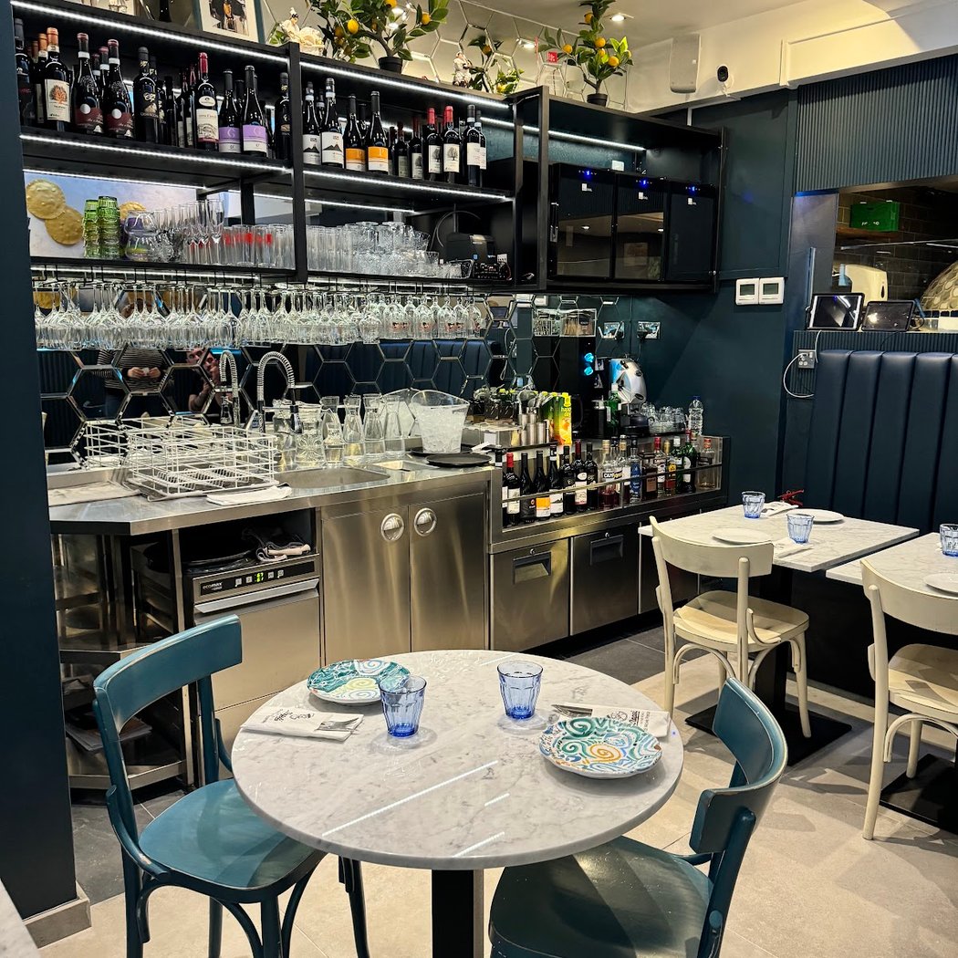 Napoli on the Road - Chiswick 2