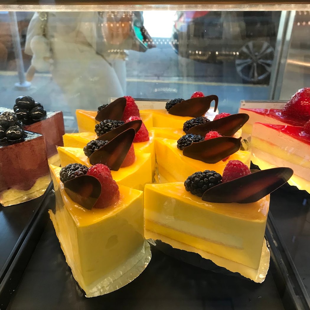 Little Swan Bakery Cafe 1
