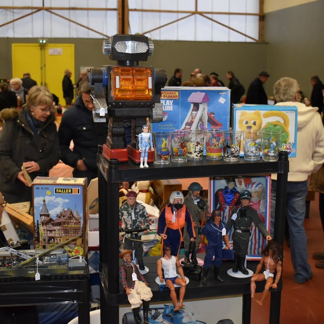 Bourse de vêtements et puériculture 2