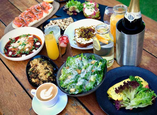 Social Drink & Food 4