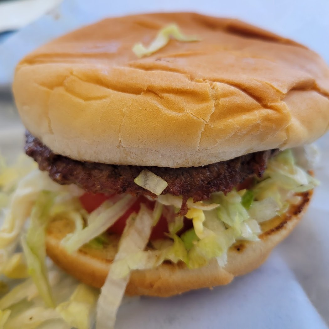 Dave's Giant Hamburger 1