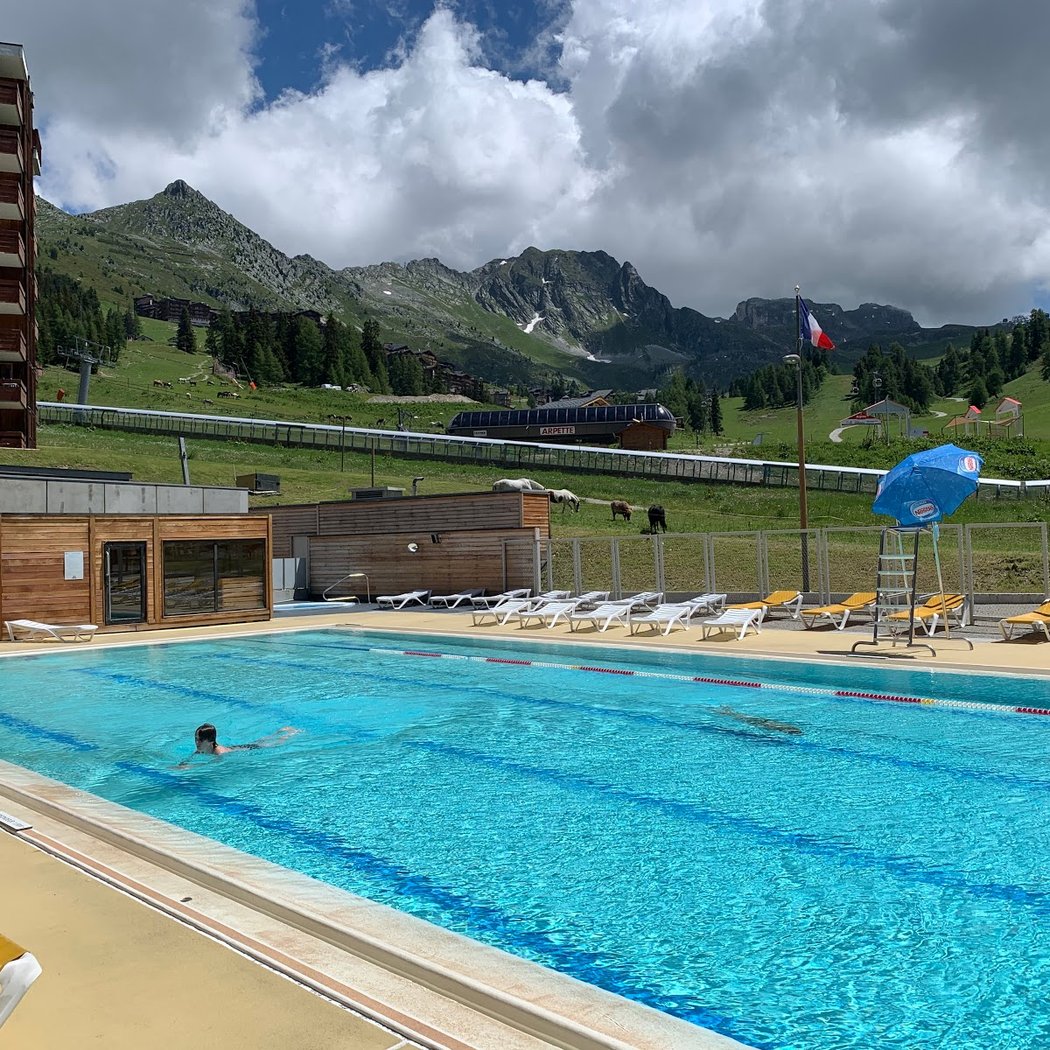 Magic Pool - Piscine de la plagne Bellecôte 2