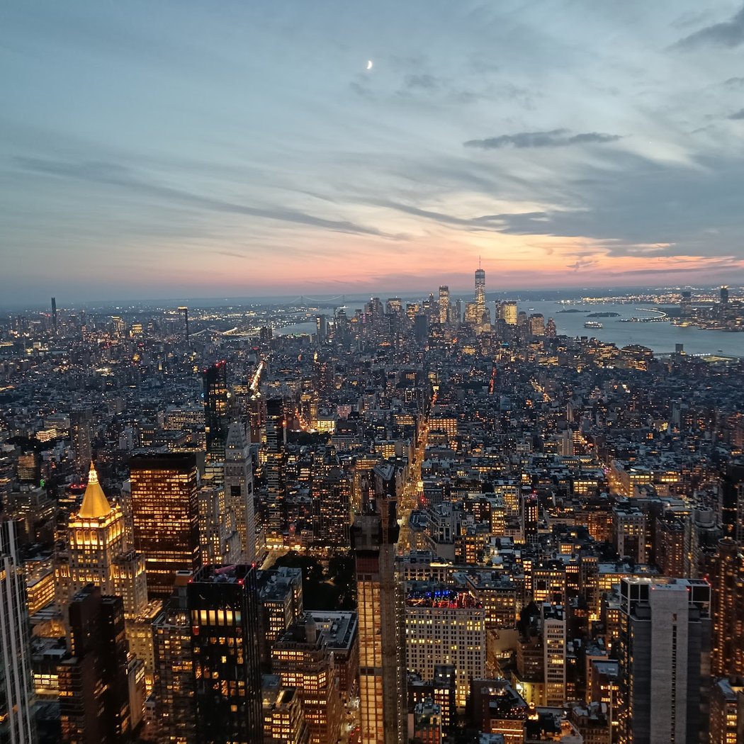 Starbucks Reserve Sunrise Experience 3
