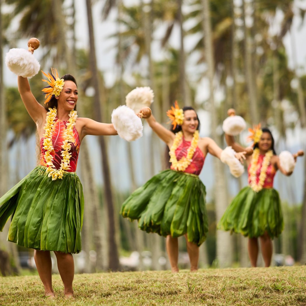 Luau With Friends 3