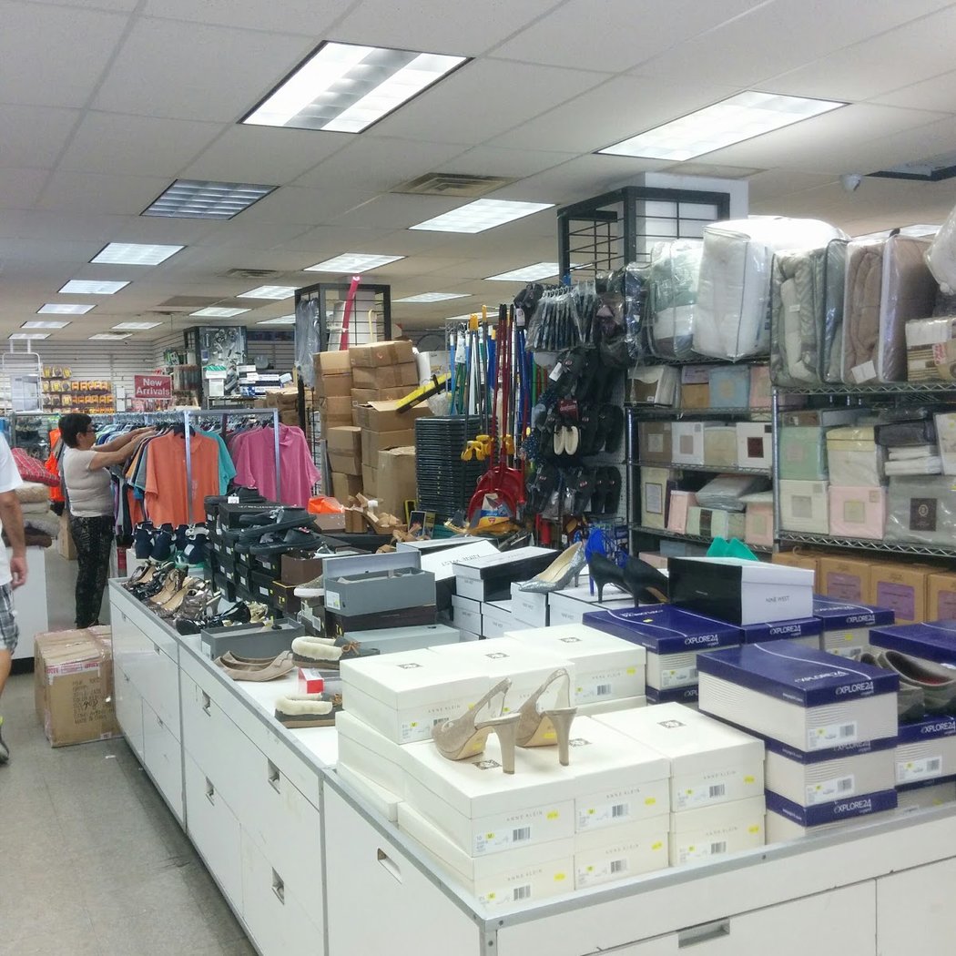 South Pole Stores 1