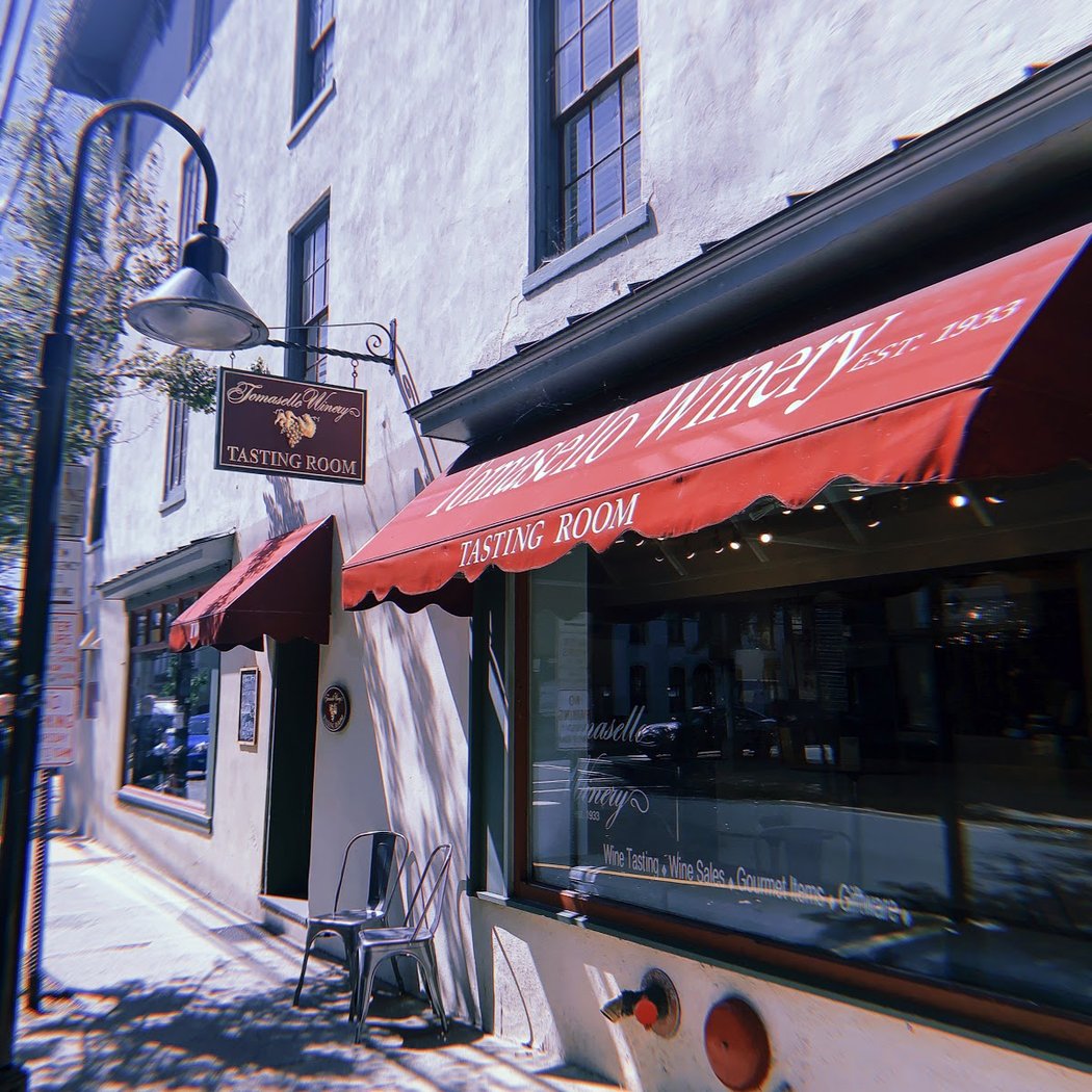 Tomasello Winery Tasting Room - Lambertville 2