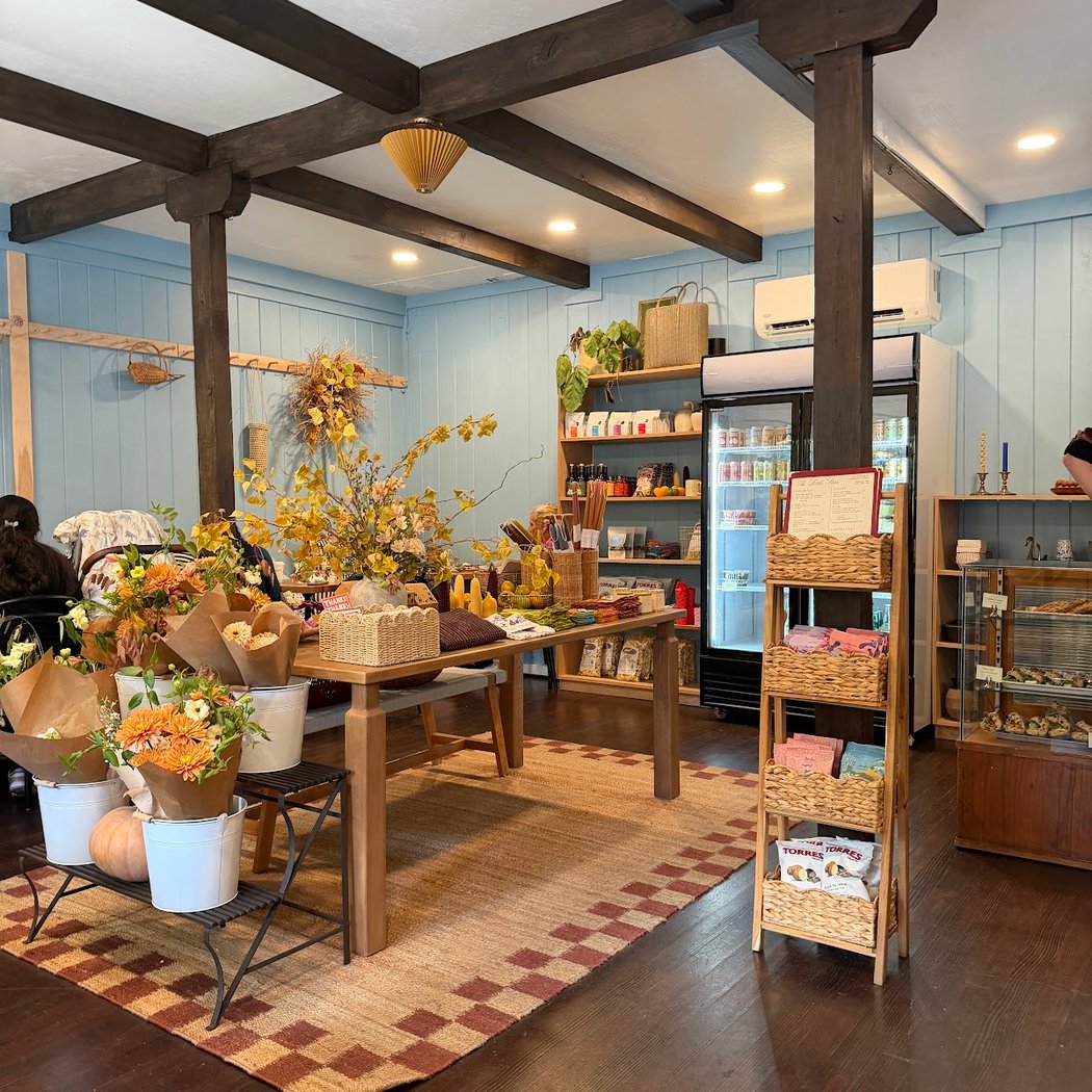 The Little Store Restaurant 3
