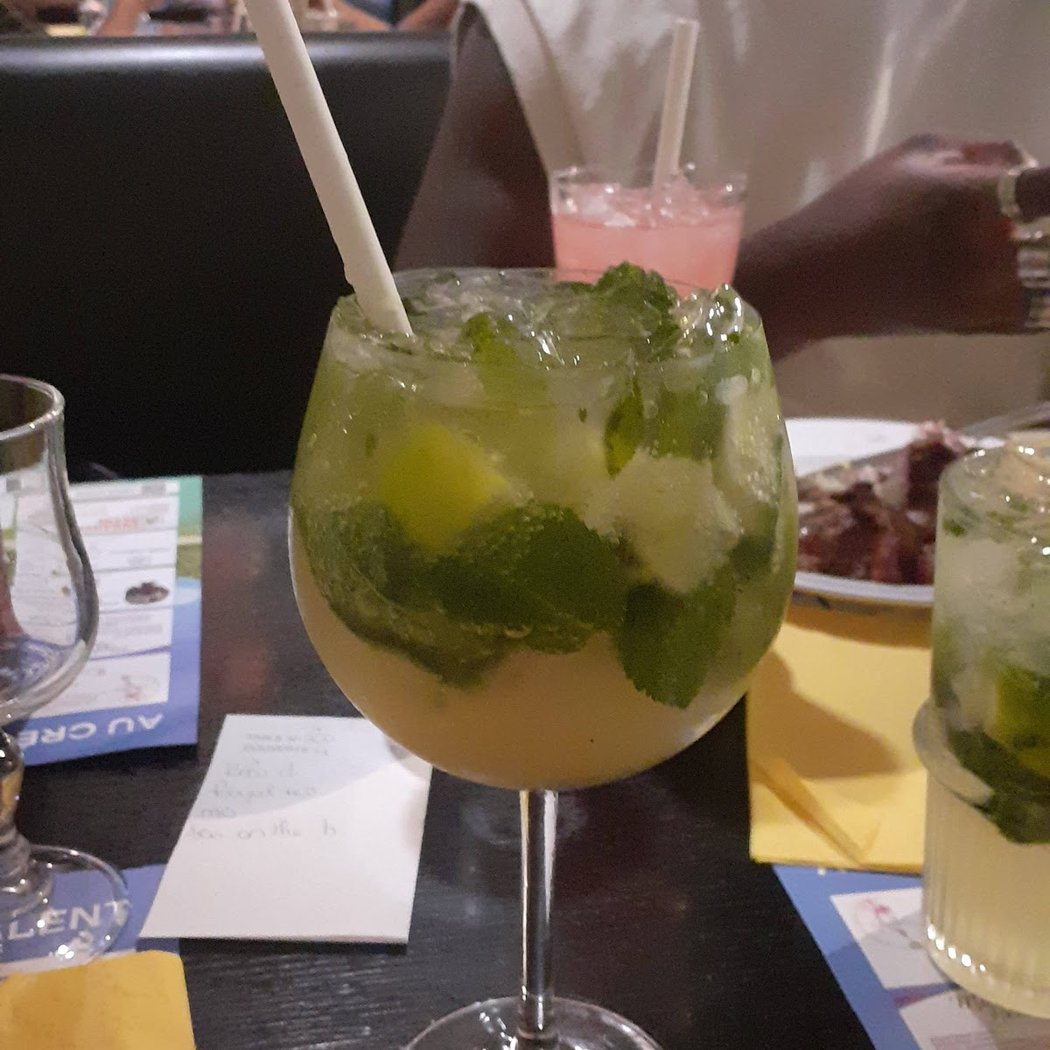 Buffet créole à volonté et karaoké 1