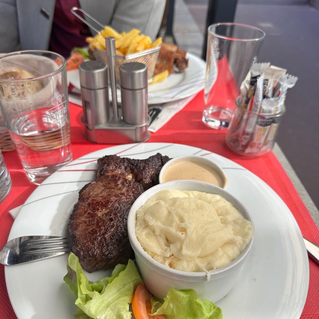 Au Bon Accueil 2