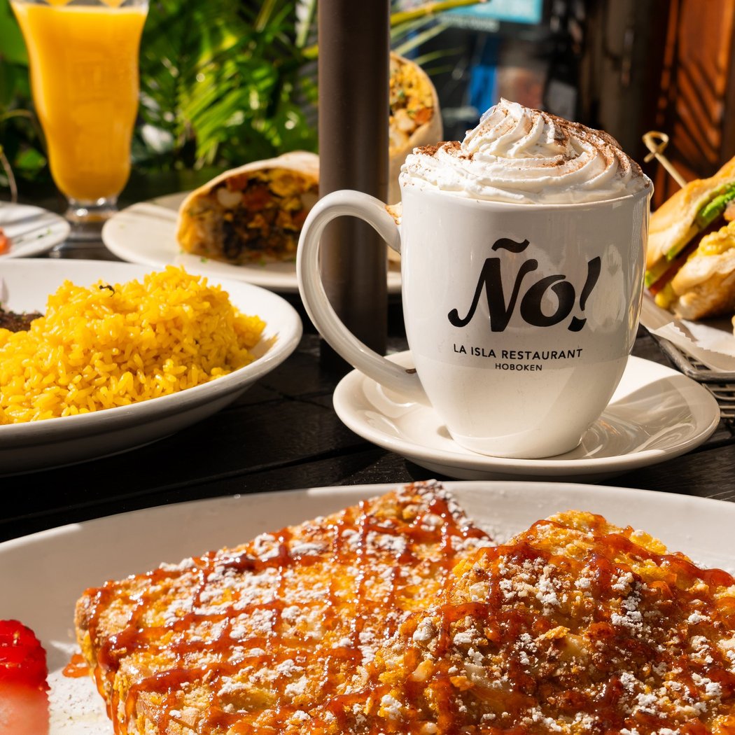 Sunday Brunch at La Isla Downtown 1