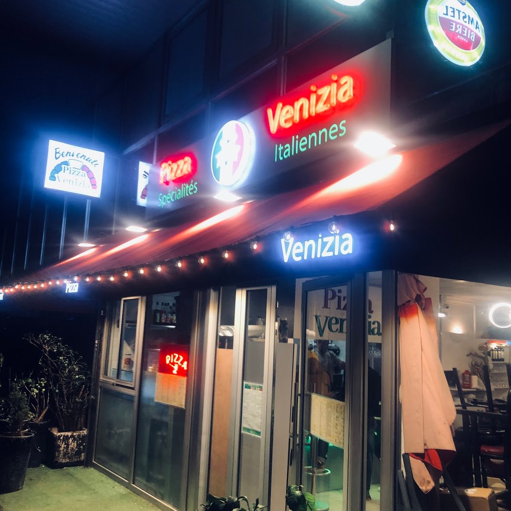 Pizzeria Venizia chez sam 2