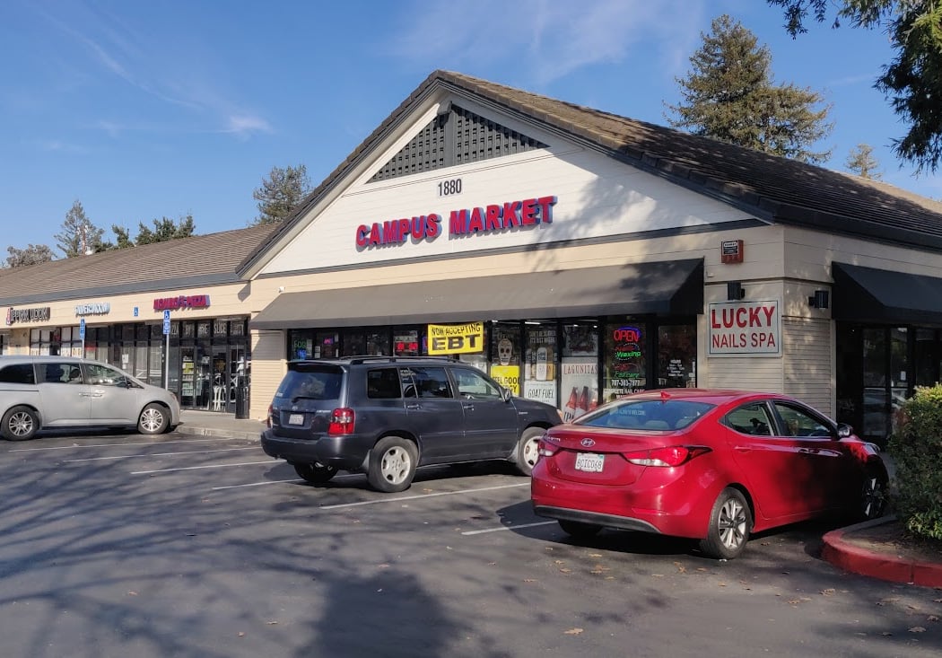 Campus Market & Liquor 2