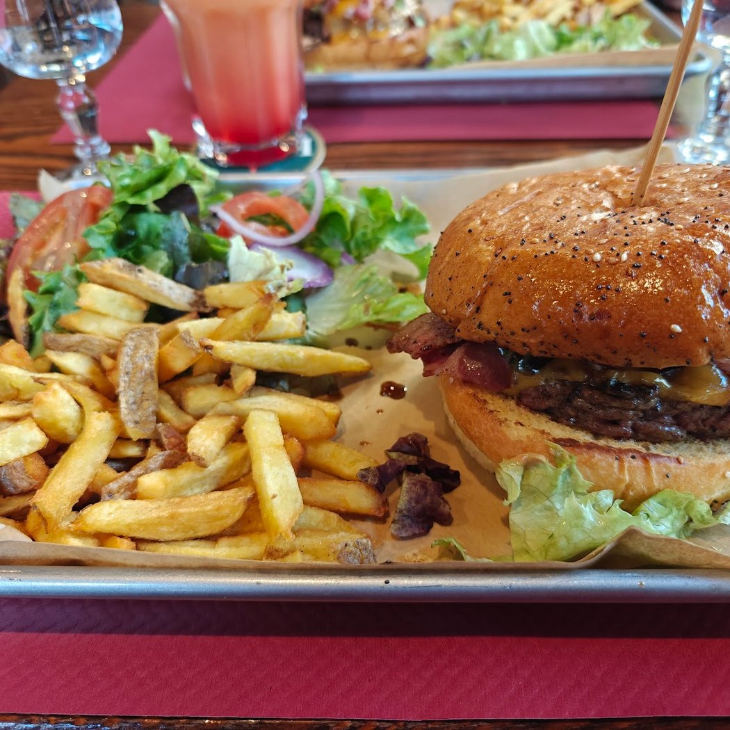 Pub Brasserie Le Village 1