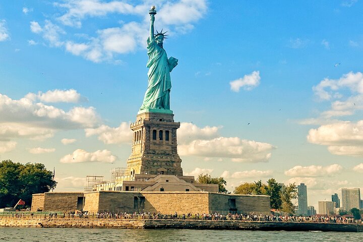 Full Day New York City Tour with Private Guide