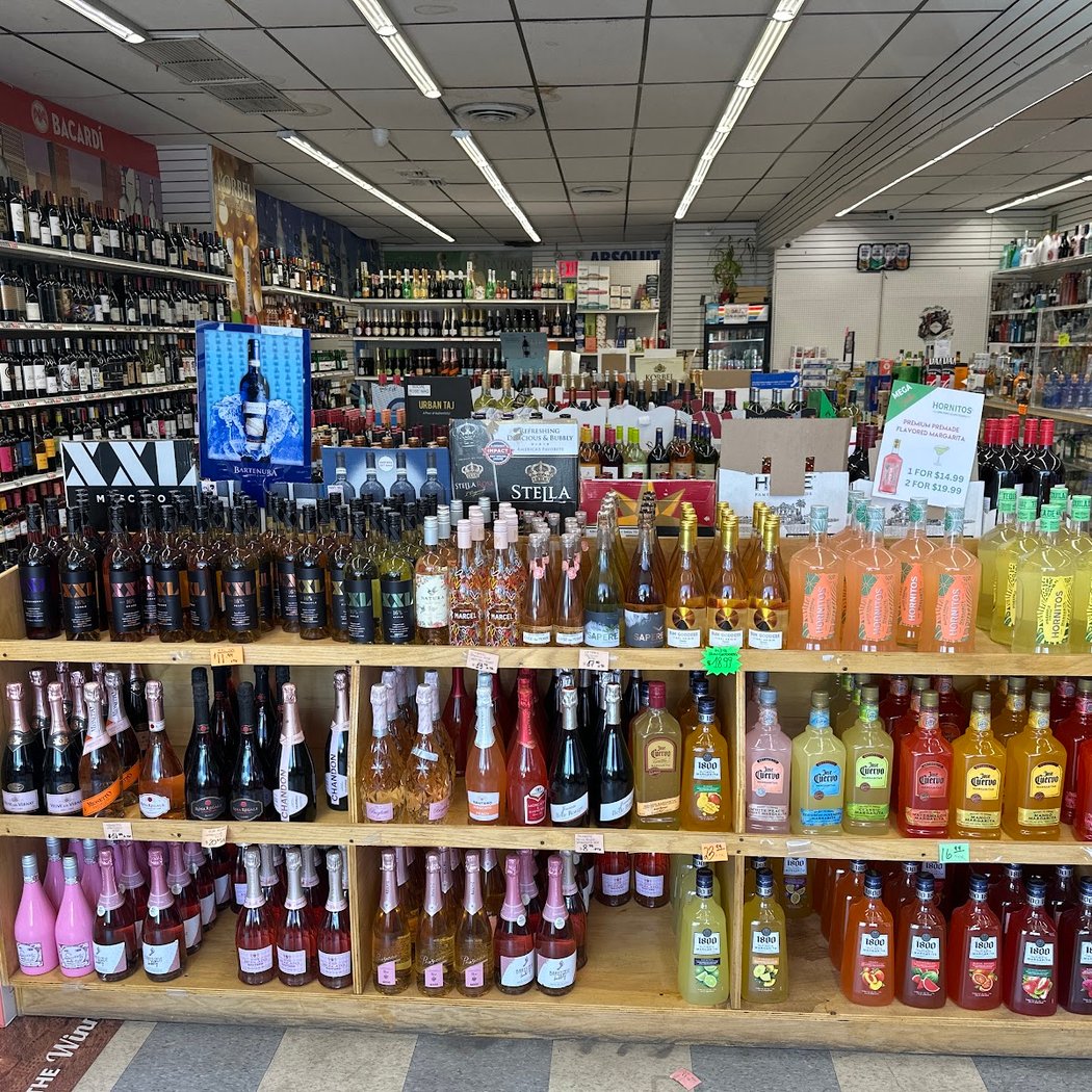 Ralphie's Liquor & Wine 1