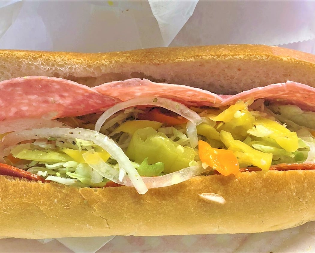Dee's Deli 1