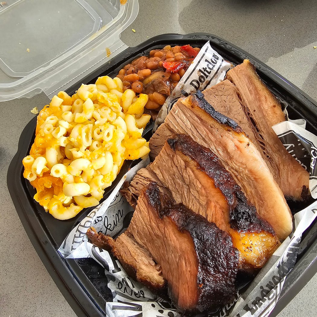 Banjos BBQ 2