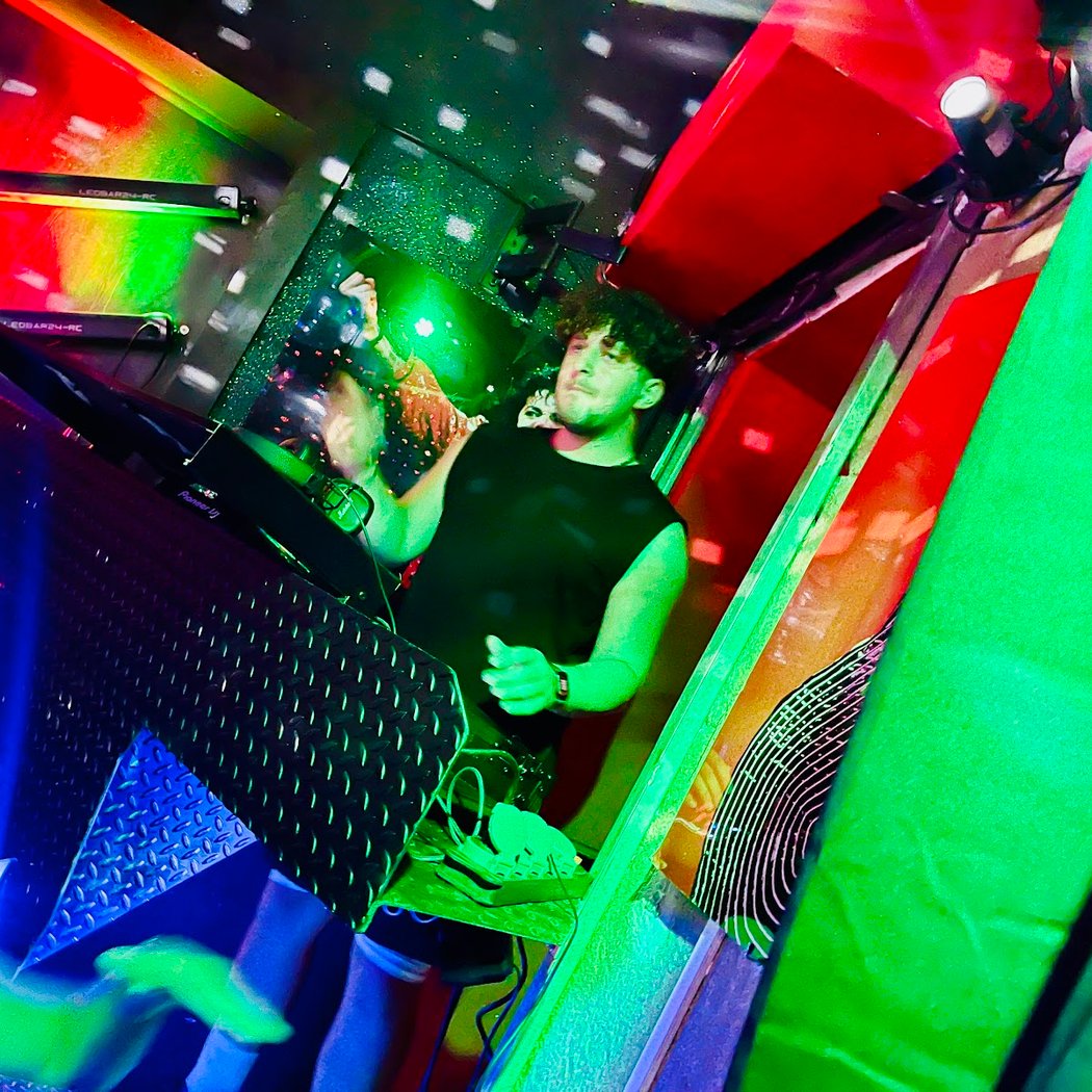 BLITZ Bar 3