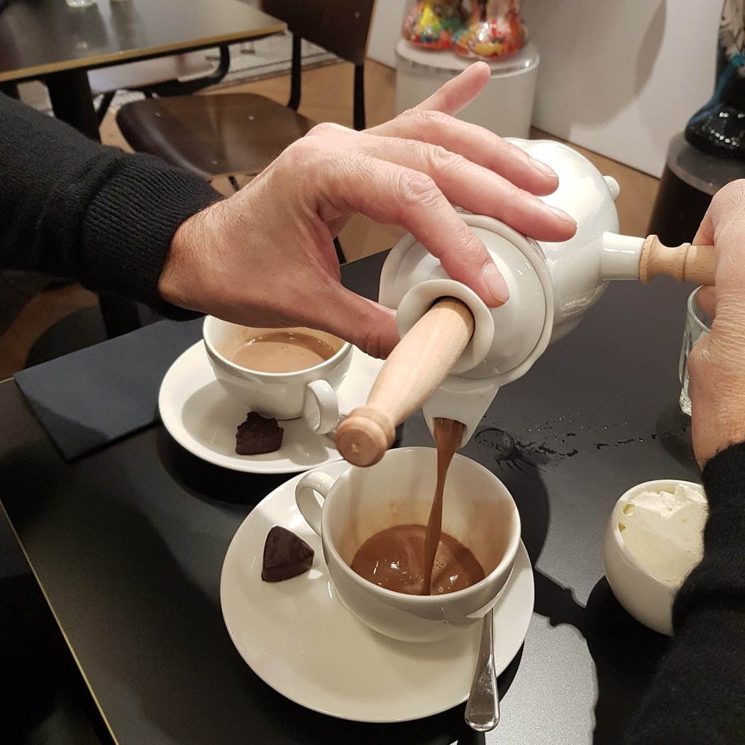 CHAPON CHOCOLATERIE SALON DE THE 1