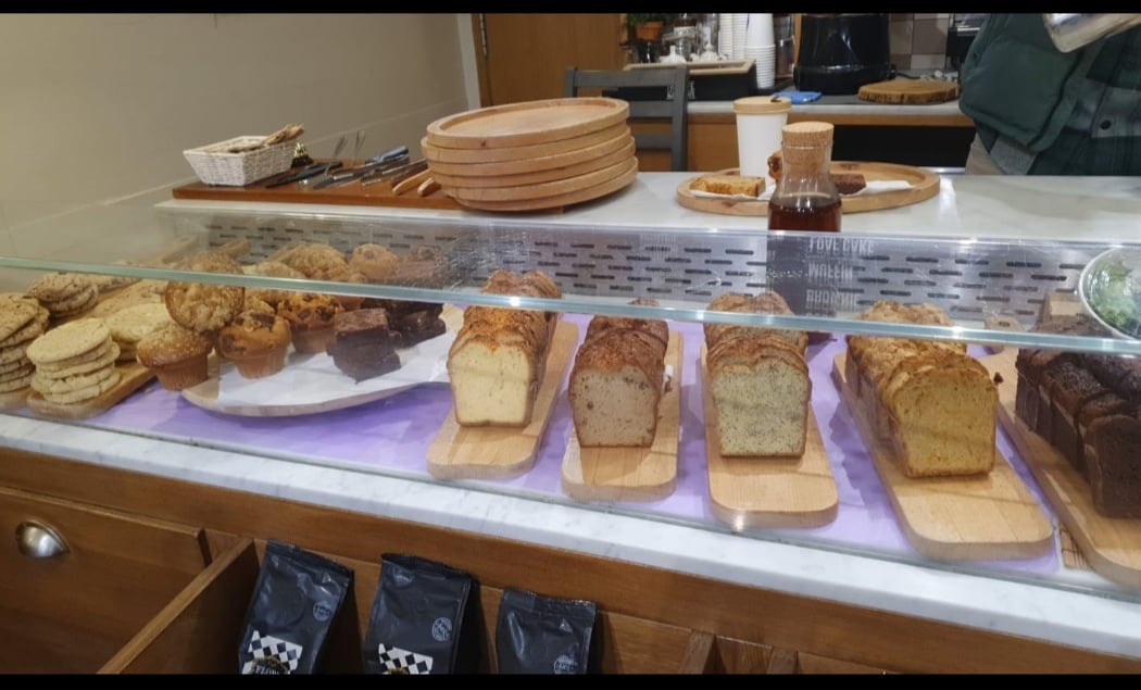 Lili's Café 3