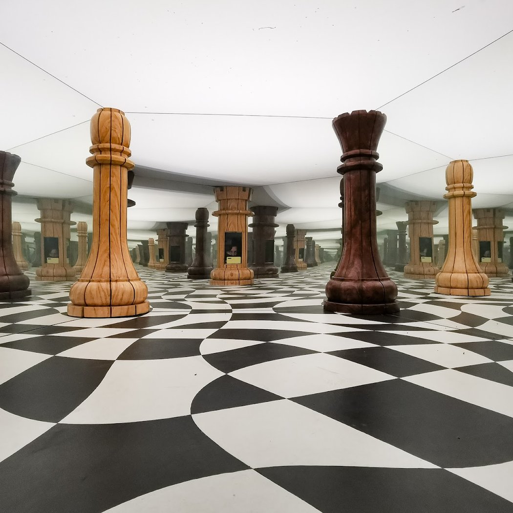 Robert-Houdin House of Magic 3