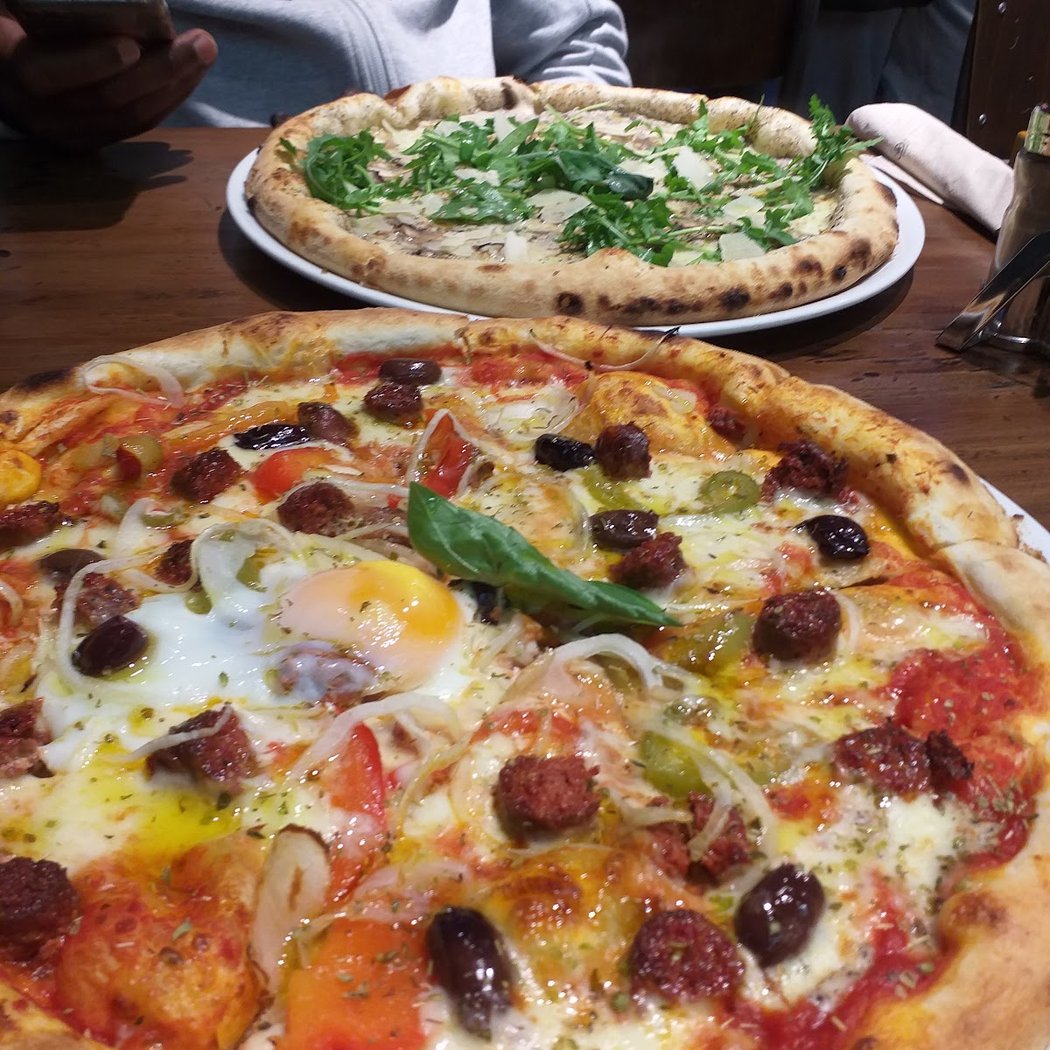 Bella Pizza 1