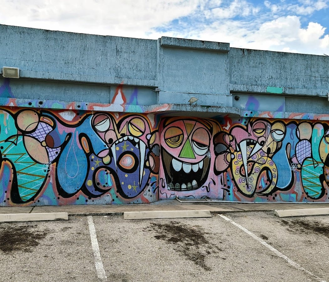 Tropicana Bar 1