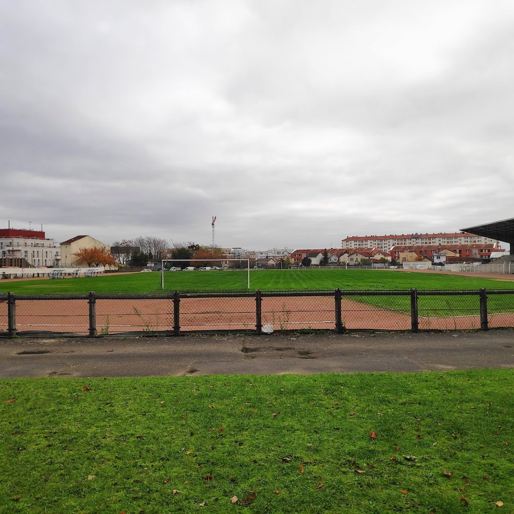 Stade René Rousseau 3
