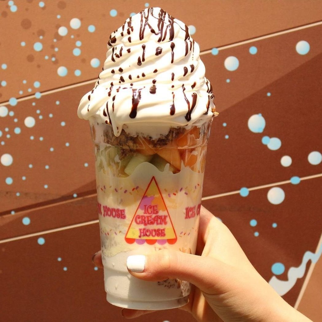Ice Cream House 1