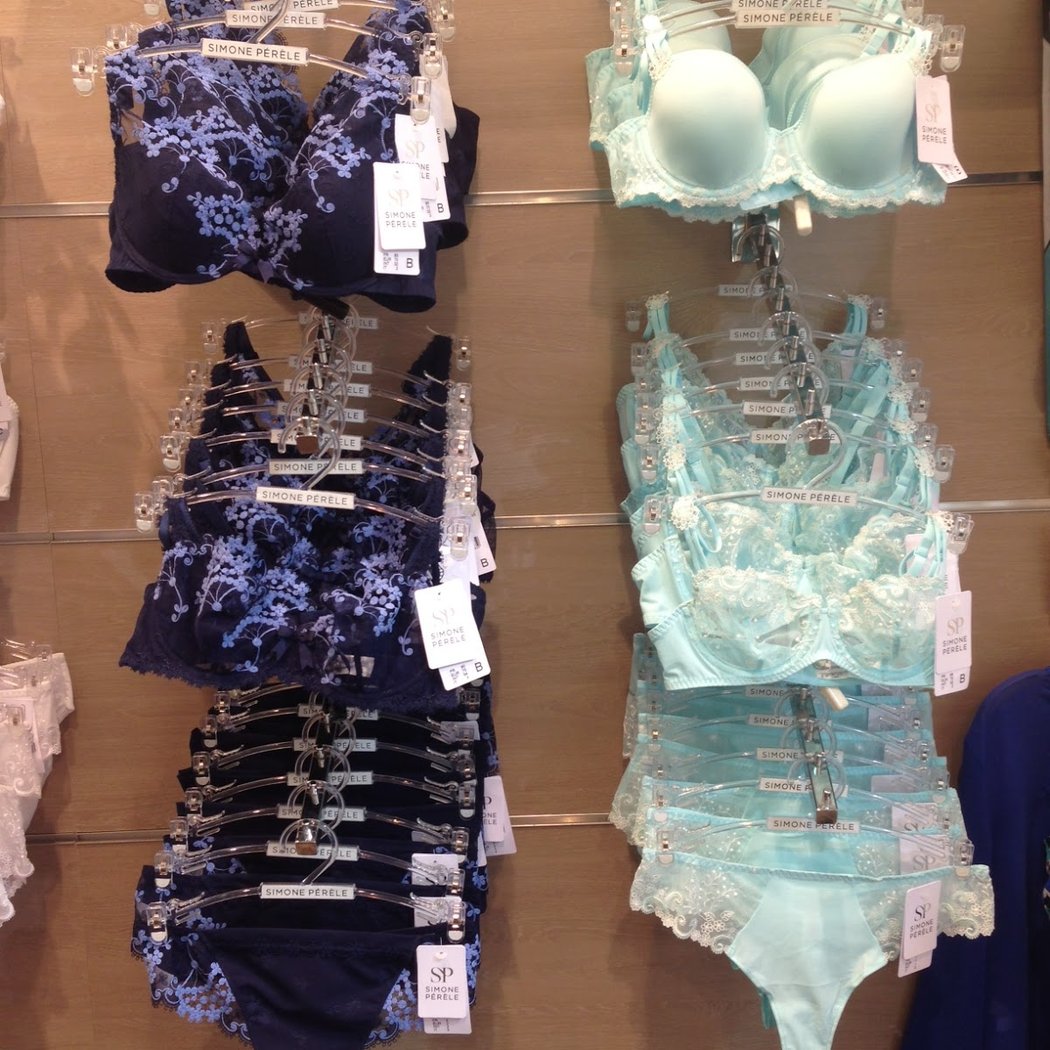 Boutique Simone Pérèle 1