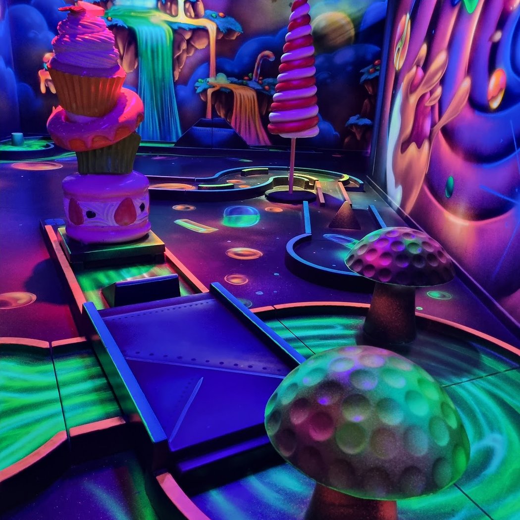 LE LOOPING - LE HAVRE | Bowling - Mini Golf - Karaoké - Quiz - Bar - Billards & Jeux d’arcades | Centre de loisirs 4