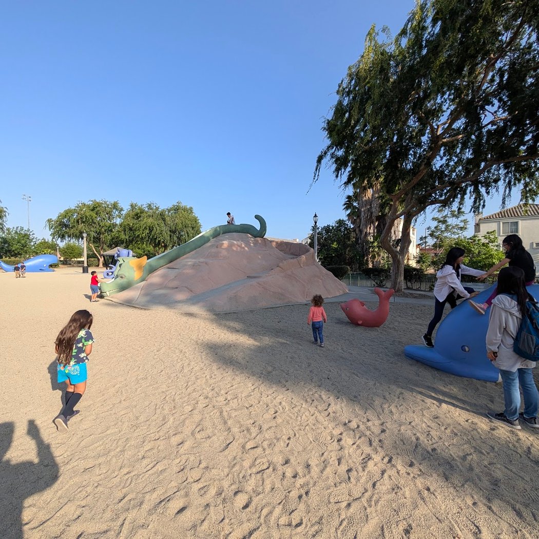 La Laguna Playground 2