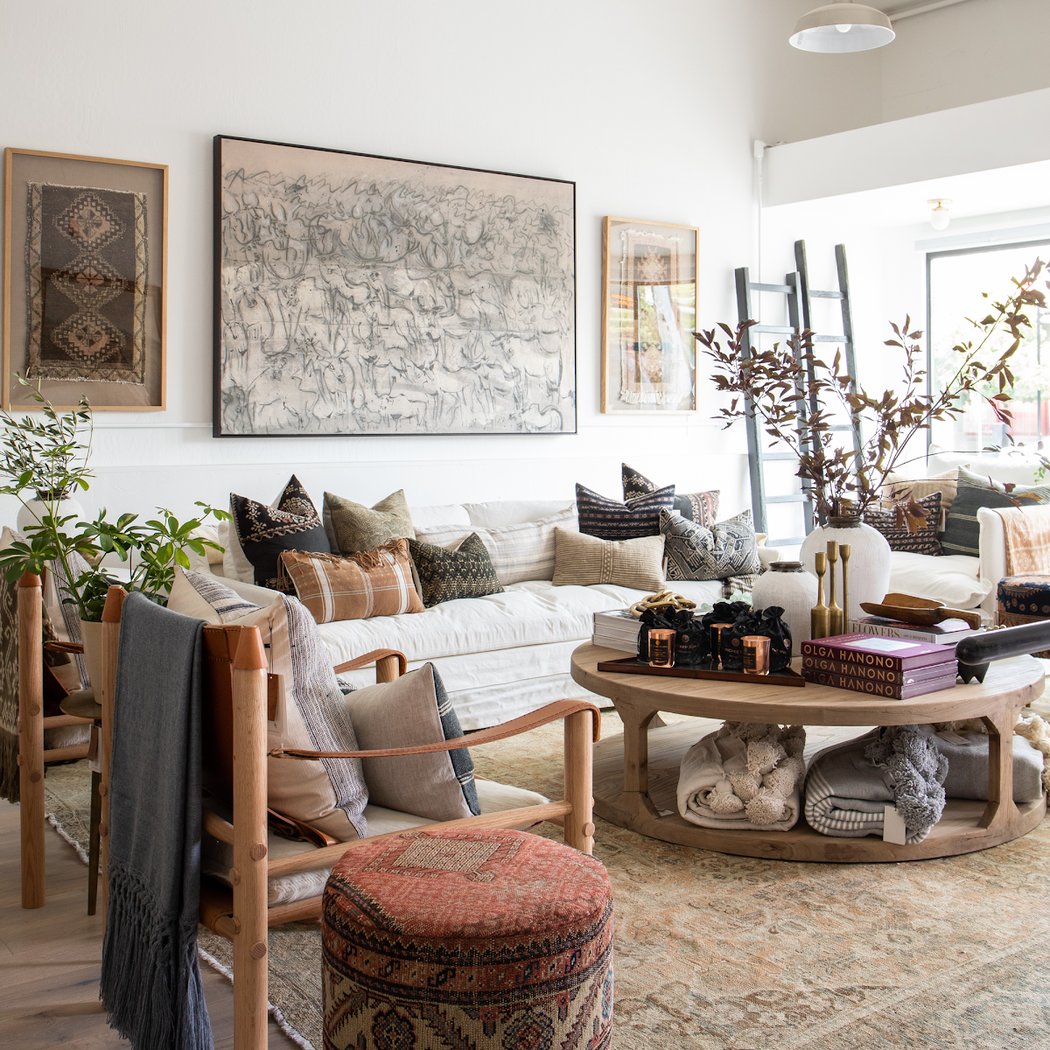 The Vintage Rug Shop 1