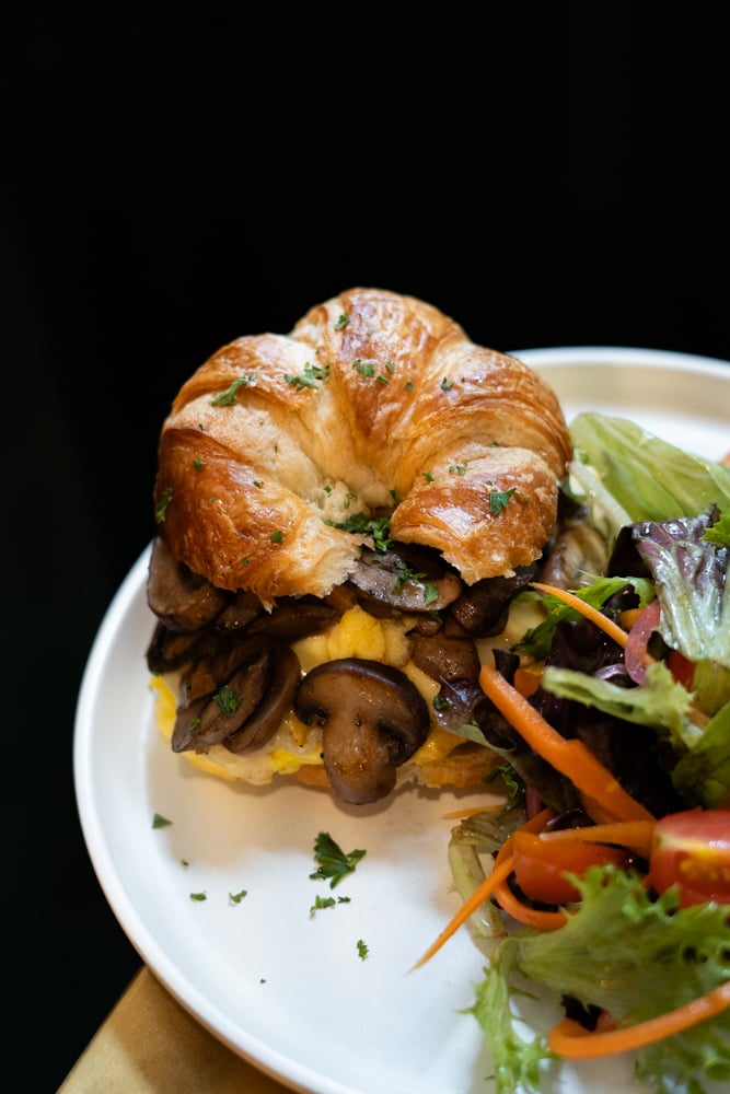 Cafe sauvage 1