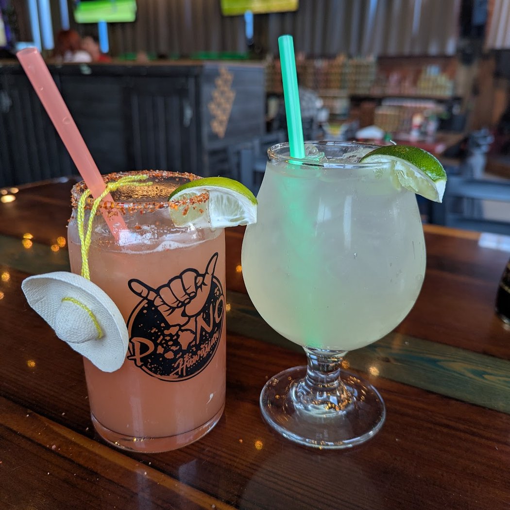 Island Oasis Saturday – Lokahi Island Music 5