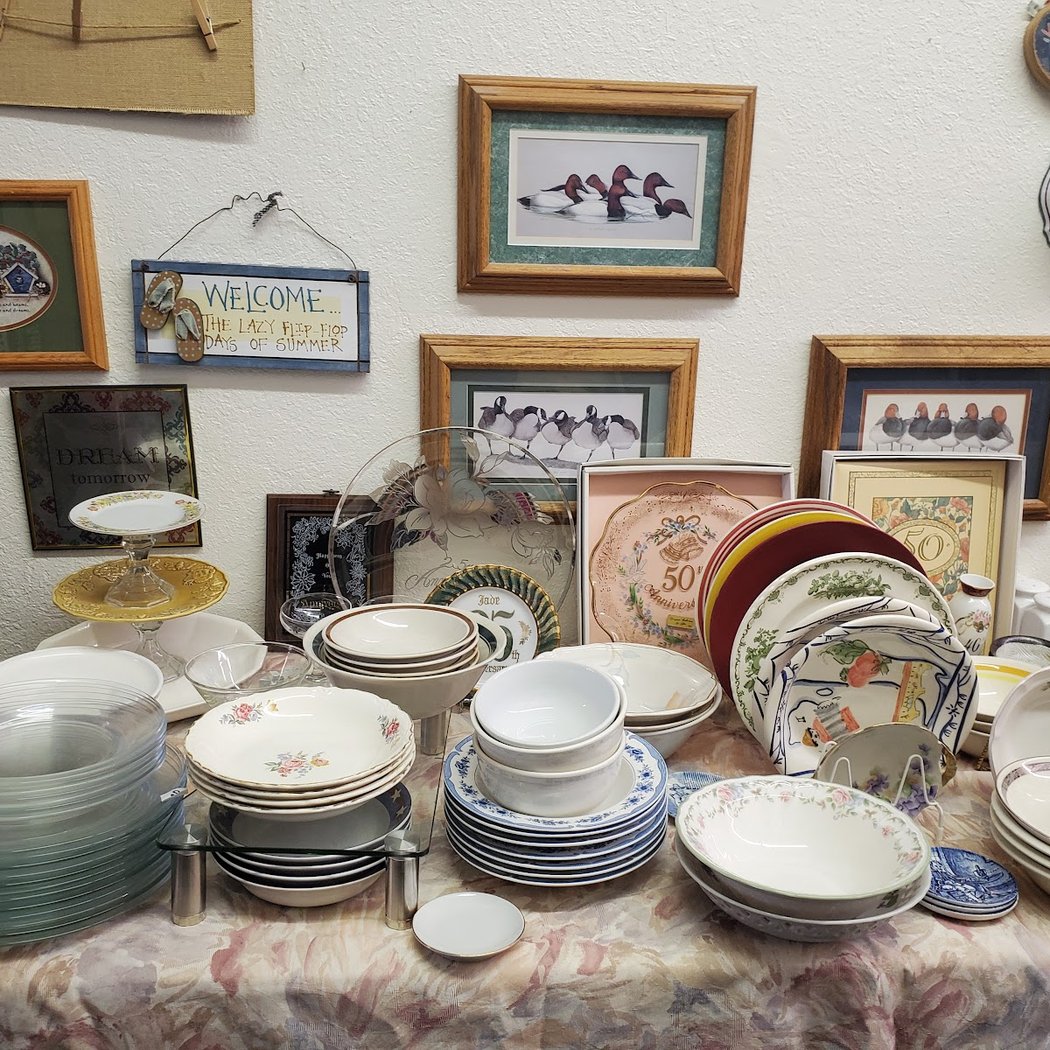 River town Veterans Thrift Store & Resource Center 3