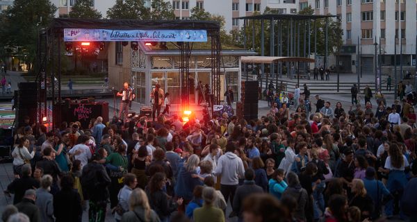 Festival des Places: Place des Fêtes
