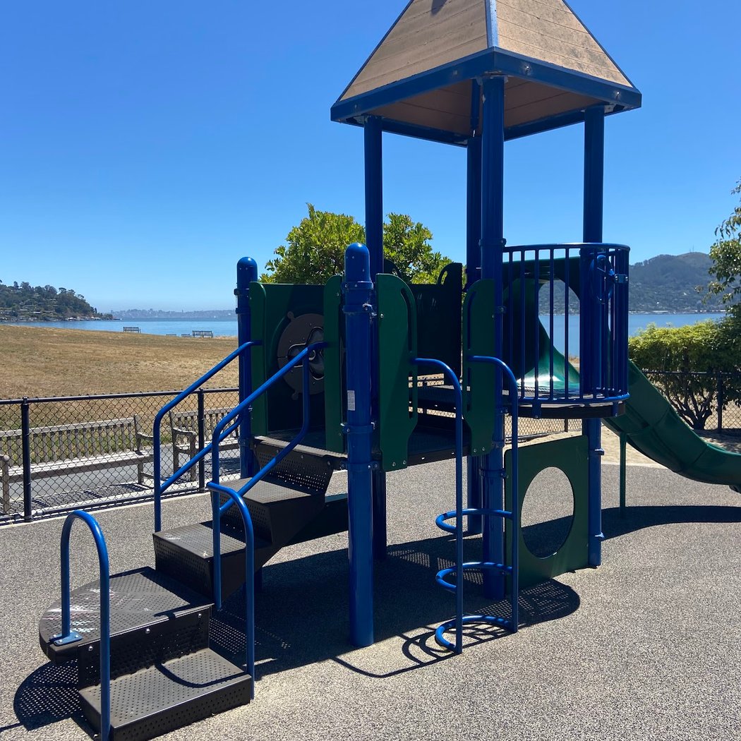 Blackies Playground 1