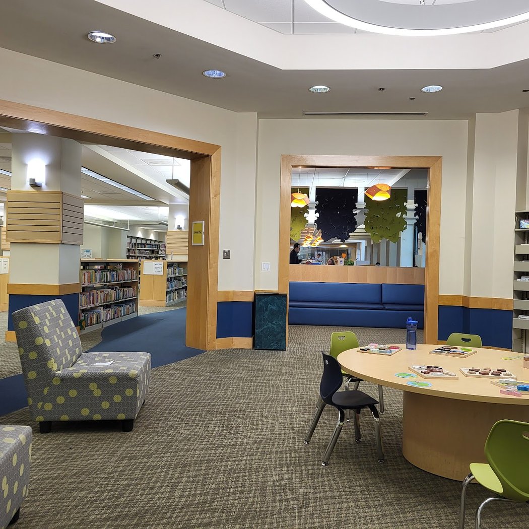 Friends of the Mountain View Library 3
